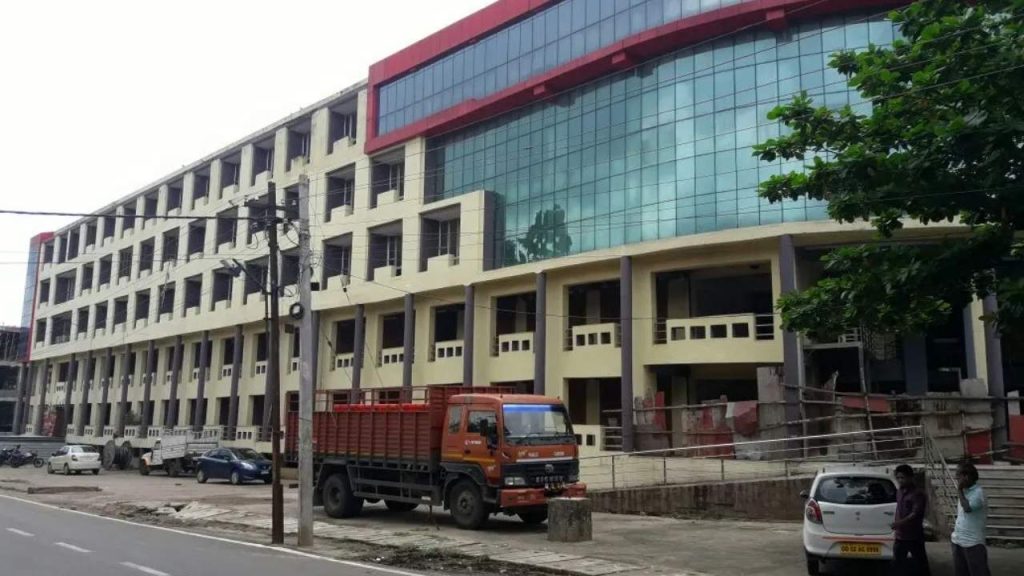 Odisha Achieves Engineering Milestone: Market Complex Relocated 500 Meters 1 Odisha Achieves Engineering Milestone