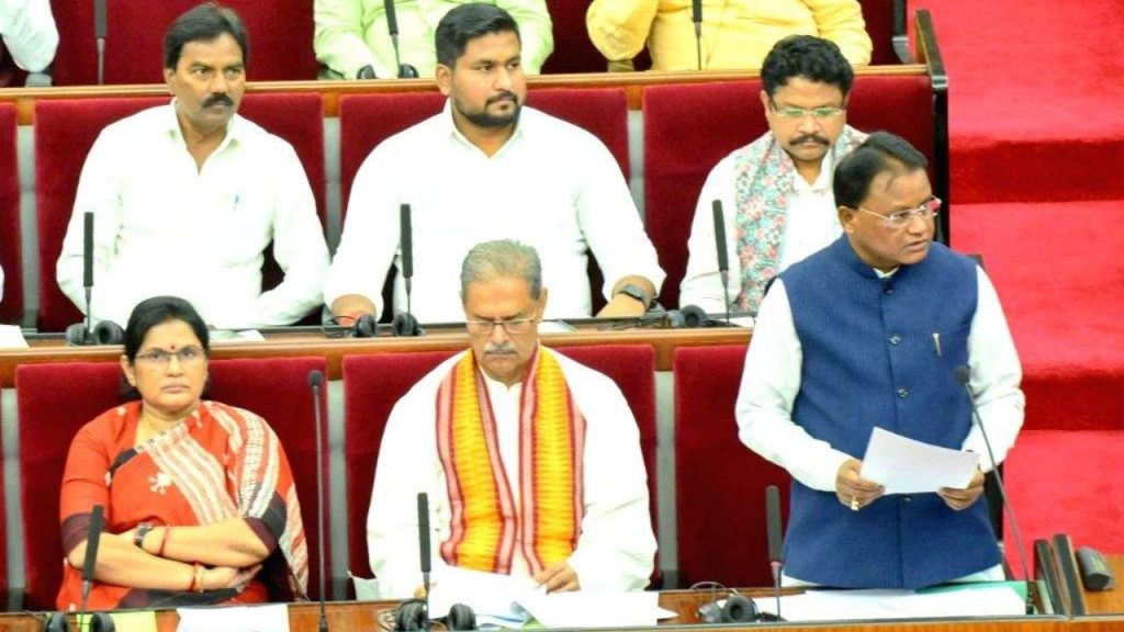 Odisha CM Visits AIIMS Amid FM College Self-Immolation Outcry, Promises Stringent Action 1 Odisha CM Visits AIIMS Amid FM College Self-Immolation