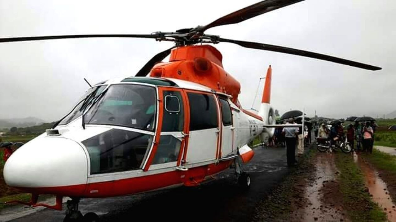 Odisha CM’s Helicopter Grounded by Lightning
