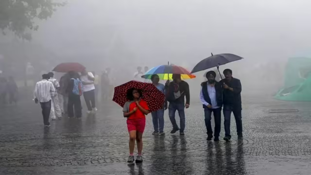 Bhadrak Schools Shut Amid Heavy Rains: What You Need to Know About the Latest Weather Update 2 Heavy Rains