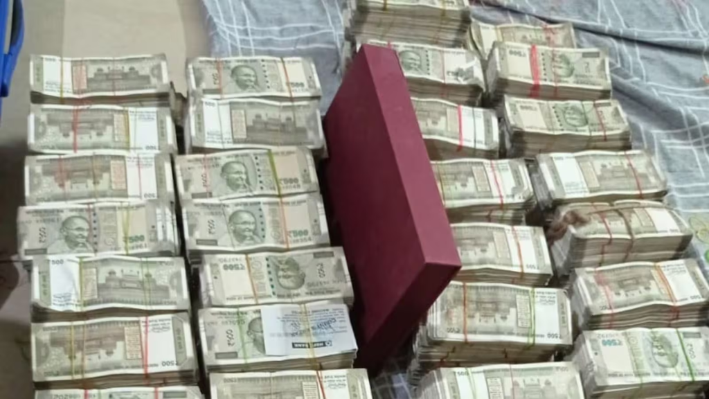 Engineer in Odisha Tries to Dodge Vigilance by Throwing Bag Full of Cash and Gold – The Dramatic Fallout! 2 Throwing Bag Full of Cash and Gold
