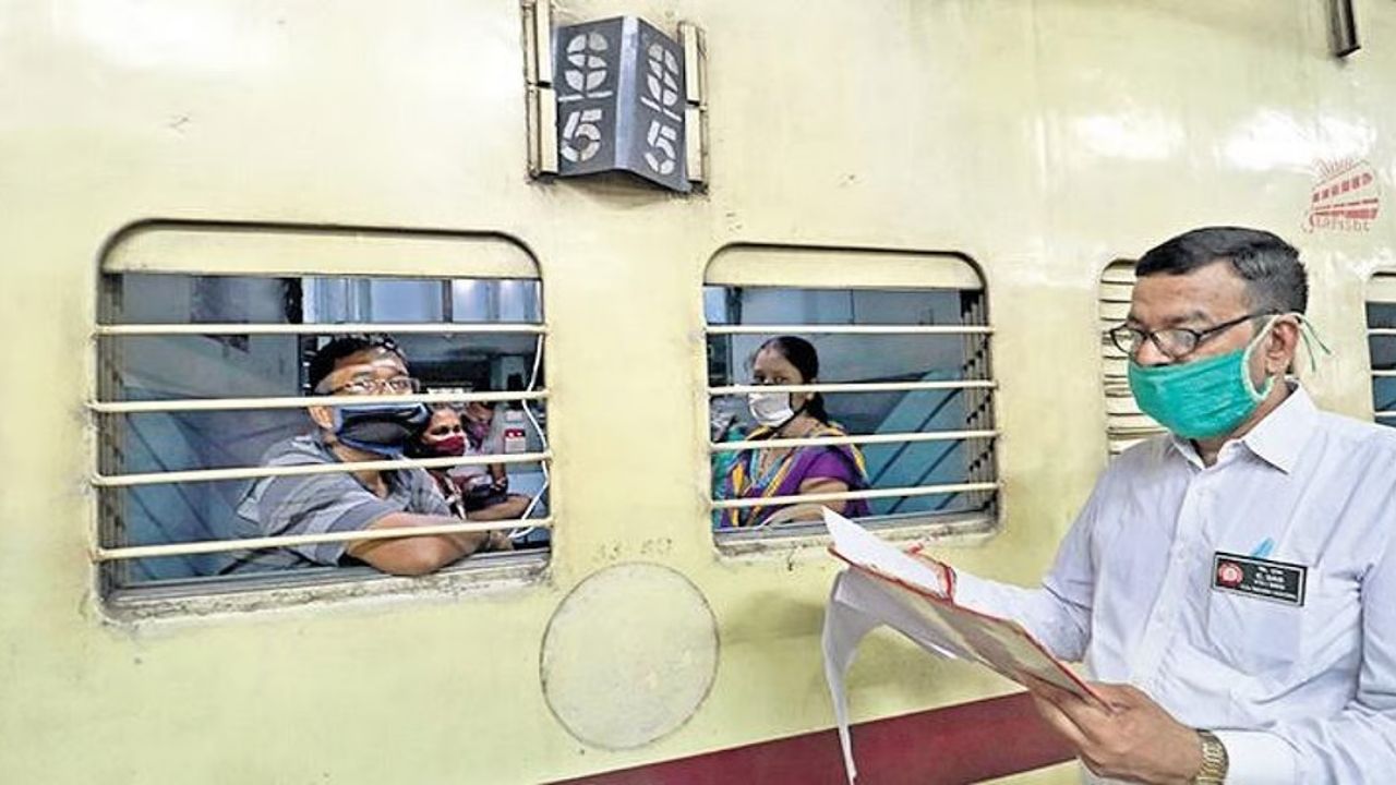 Dispute Over ₹15 Escalates into a Scuffle Between TTE