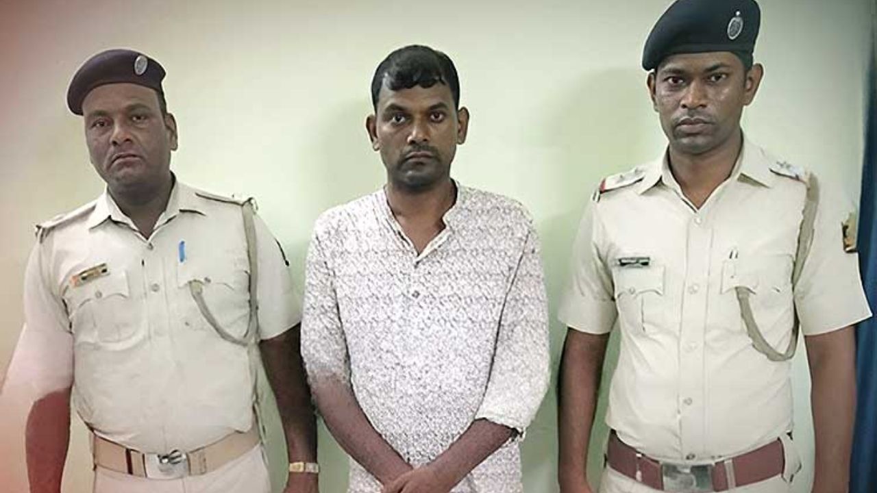 Man Arrested in Angul for Impersonating IPS Officer