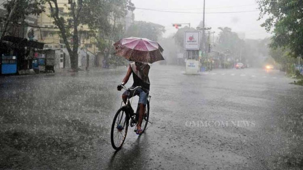 Odisha's Weather Woes: Orange Alert Declared for Next 48 Hours 1 Orange Alert Declared for Next 48 Hours