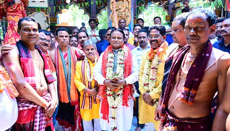 Ghatgaon Tarini Temple Set for a ₹215 Crore Makeover: New Roads, Modern Facilities, and More! 2 CM Mohan Majhi Announces Rs 215 Cr DPR For Ghatagaon Maa Tarini Temple Development