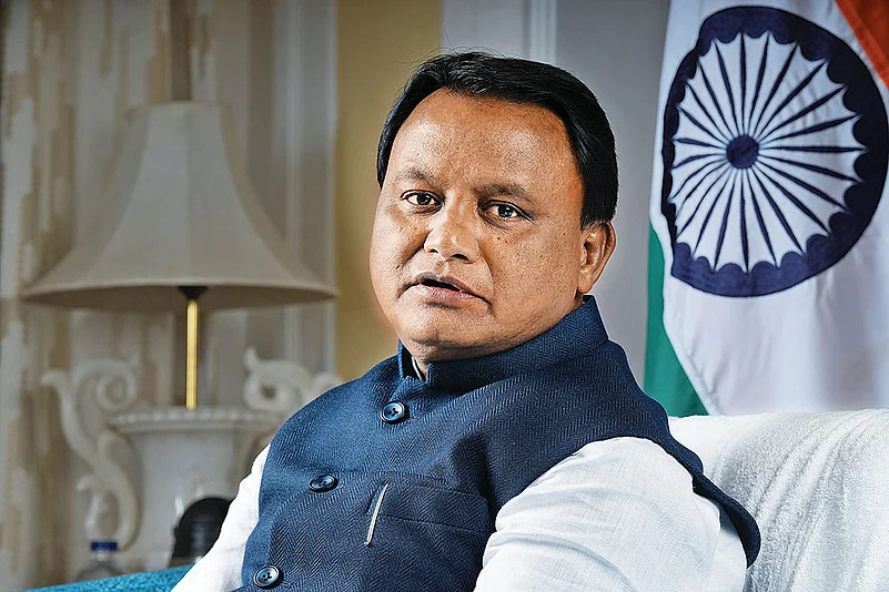 Ex-Odisha Finance Minister Breaks Silence: Urges CM Majhi to Revive Abandoned Jajpur Steel Plant 2 Chief Minister Mohan Charan Majhi