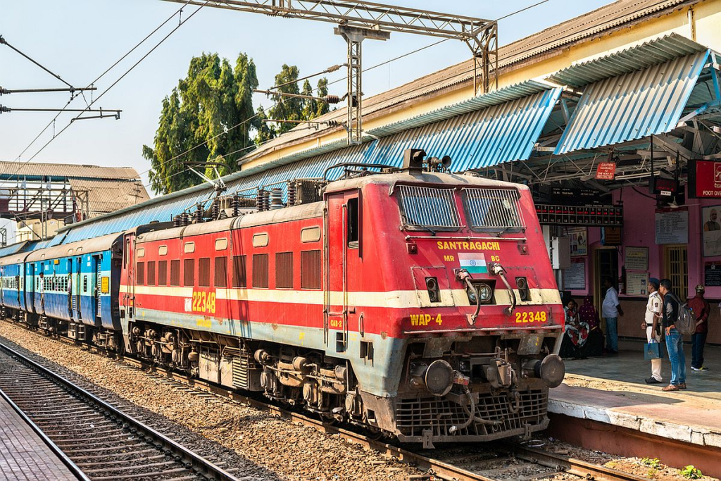 Puri-Durg Express AC Coach Chaos: Passengers Demand Action as Railways Stay Silent 2 Puri-Durg Express