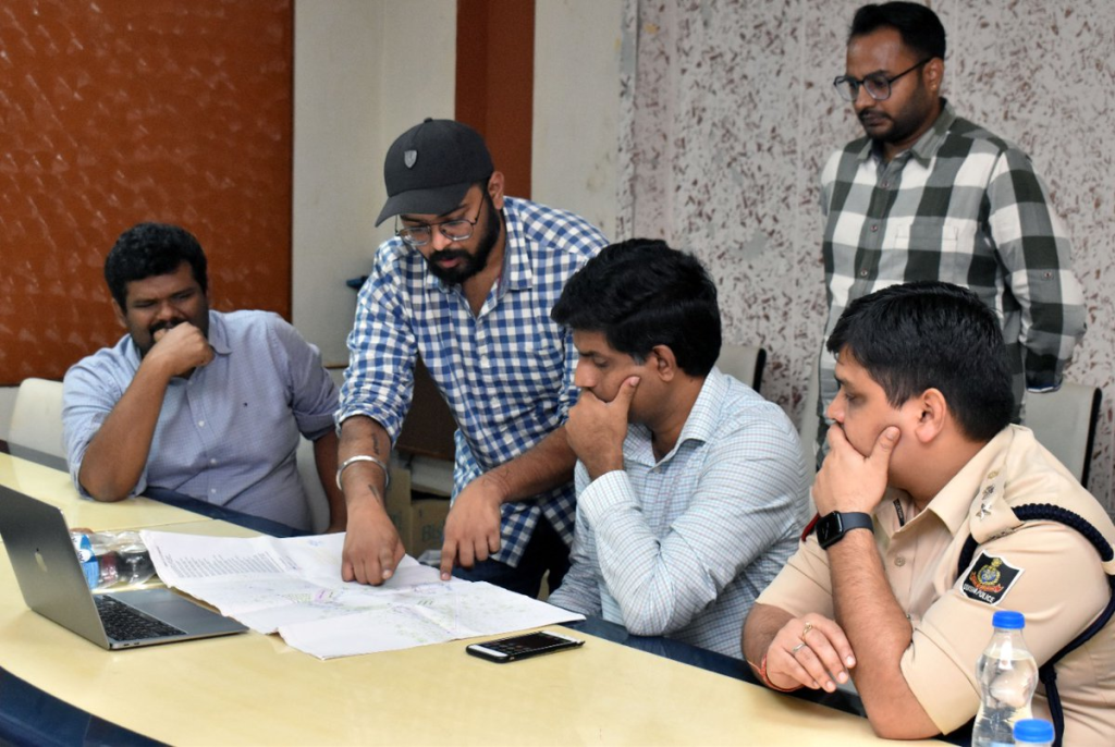 CMC Commissioner Acts Swiftly on Latecomers, Demands Explanations from Employees 2 Demands Explanations from Employees