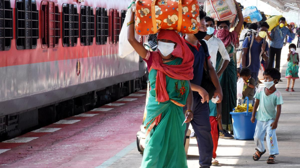 Odia Workers Flock to Kerala in Search of Better Wages Amid Odisha's Labour Crisis 2 Odisha's Labour Crisis