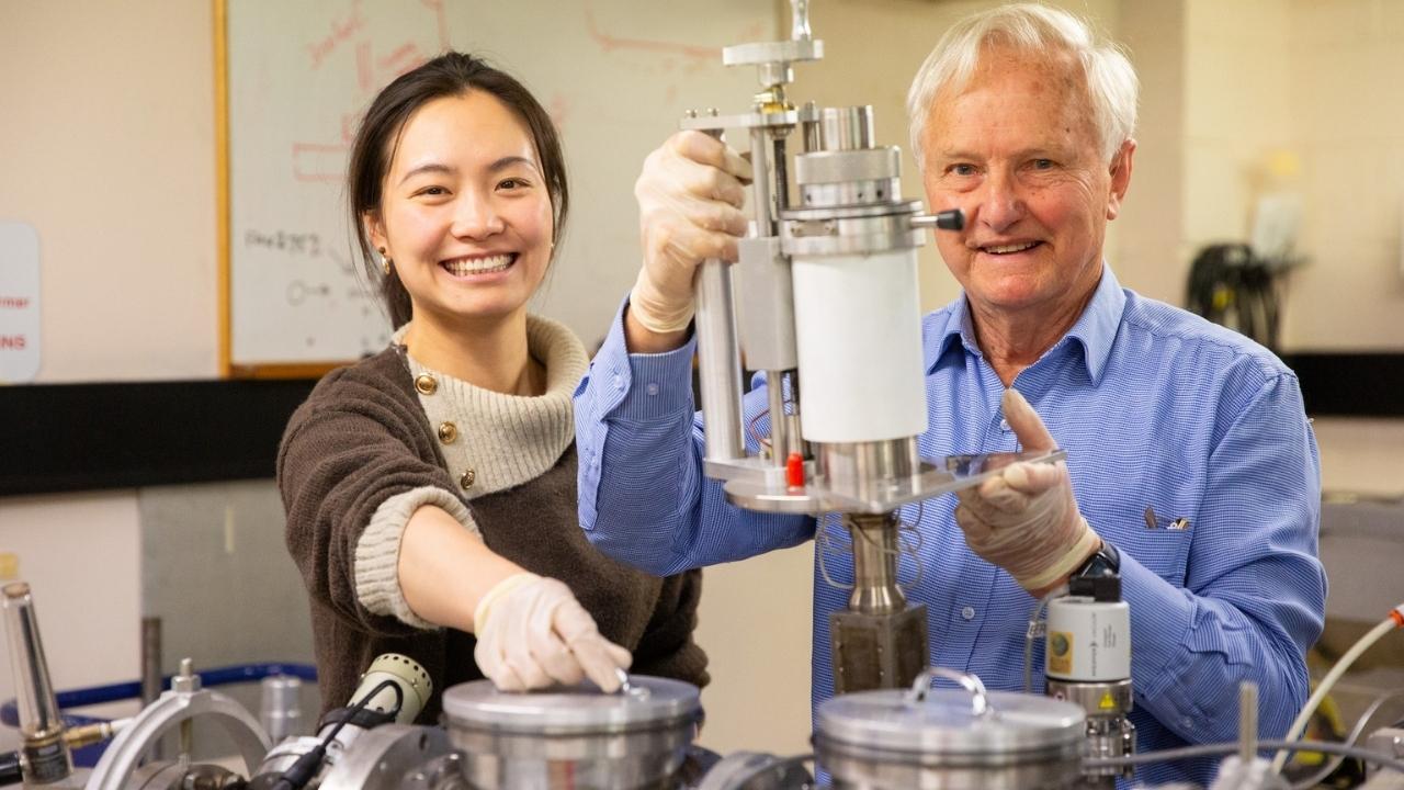 Australian Scientists Stun World with Invention That Makes Night Vision