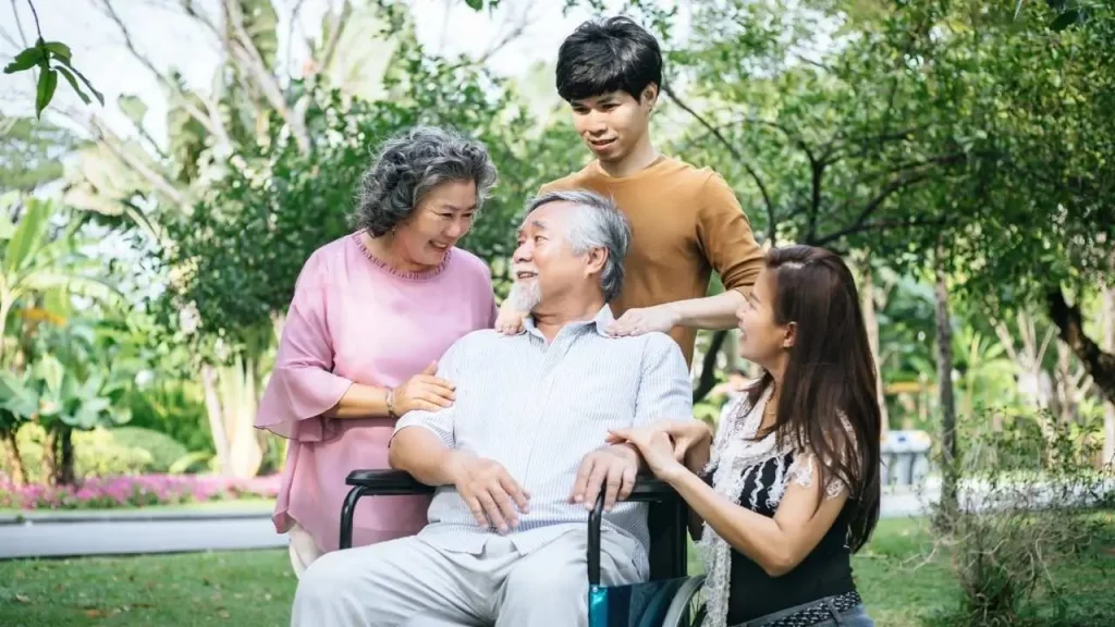 ₱18,500 Monthly GSIS Pension in 2025? Only a Select Group Will Qualify, Check Eligibility 3 Filipino senior citizens