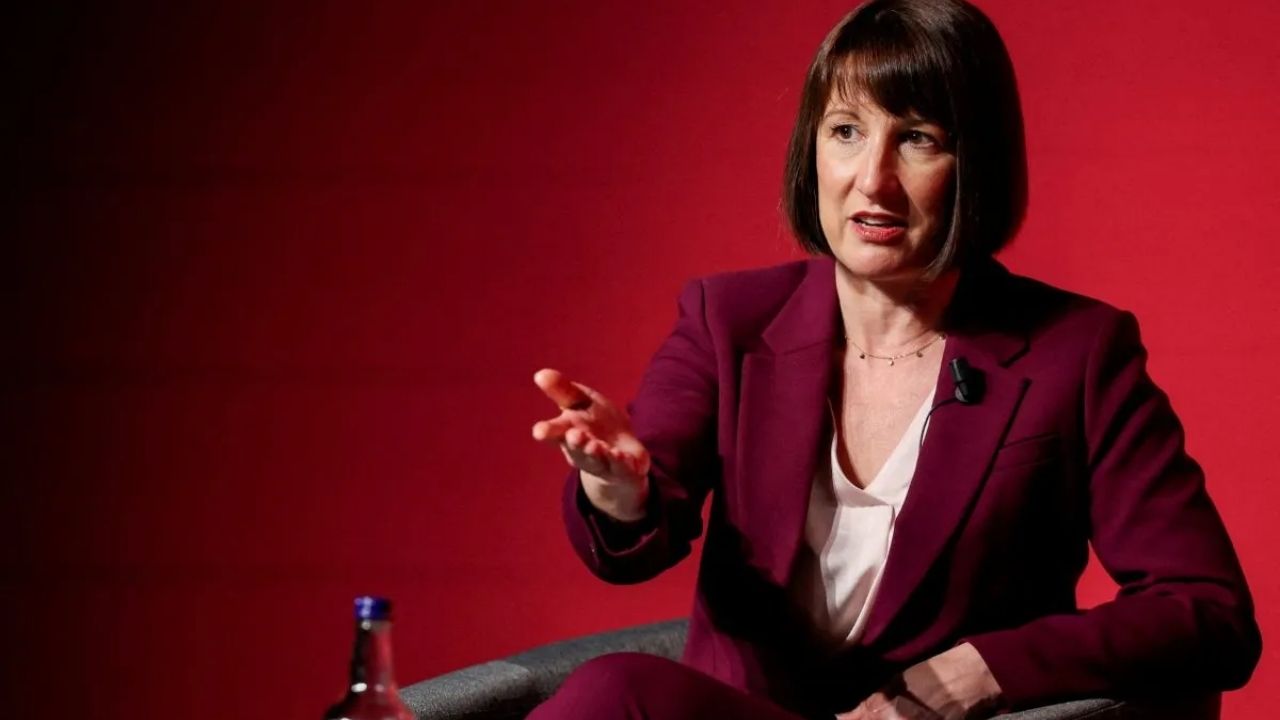 Rachel Reeves Targets Costly Pension Perk
