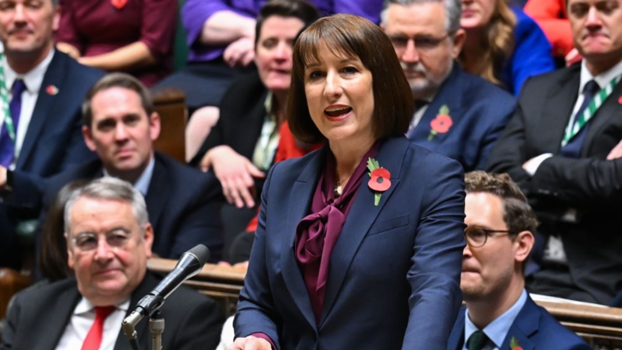 Shadow Chancellor Rachel Reeves speaking