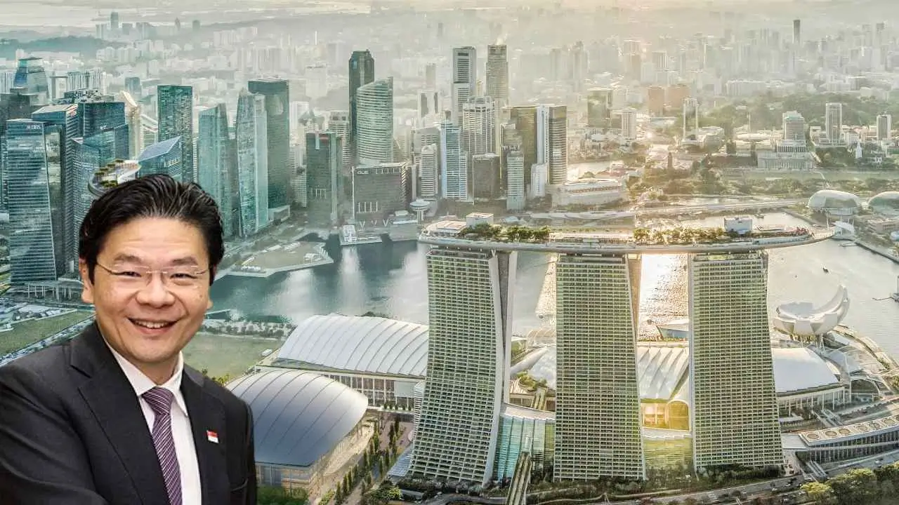 Singaporeans to Receive S$900 Cash in 2025