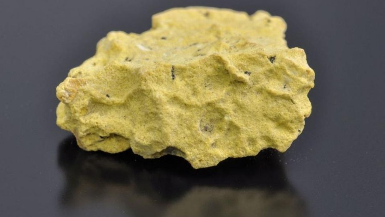 Ultra-Rare Humboldtine Found in Germany