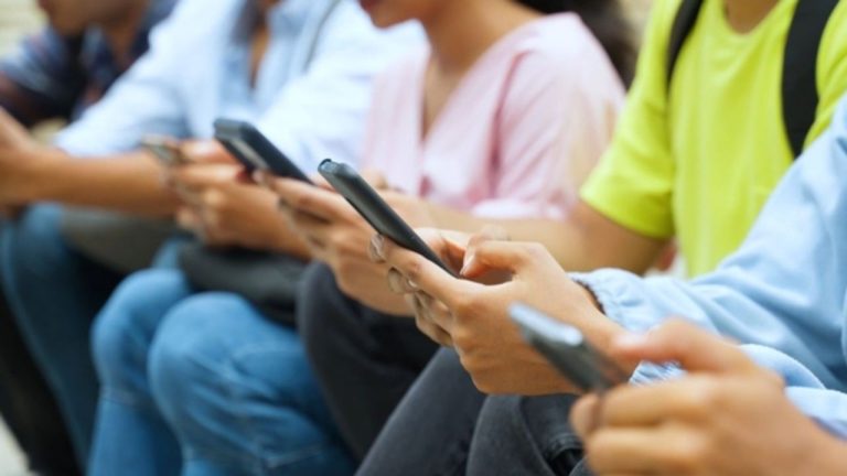 YouTube Just Banned “Digital Families”